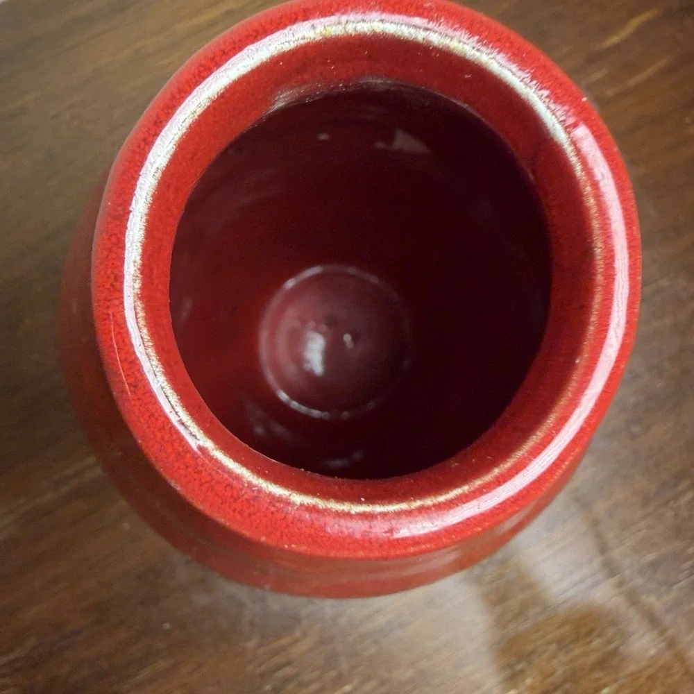 Crate & Barrel Red Vase Used Good Condition No Chips‎